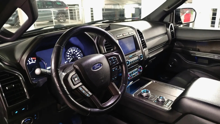 Ford Expedition cena 269900 przebieg: 56638, rok produkcji 2018 z Kraków małe 352